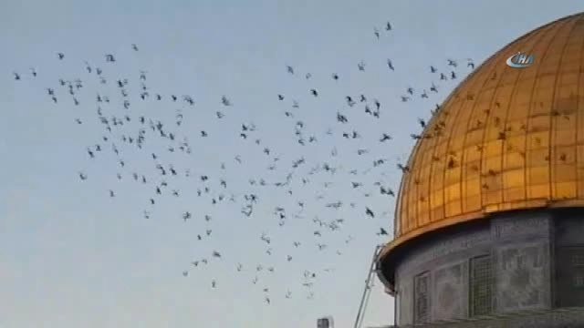 Mescid-i Aksa'da Binlerce Müslüman Bayram Namazı Kıldı