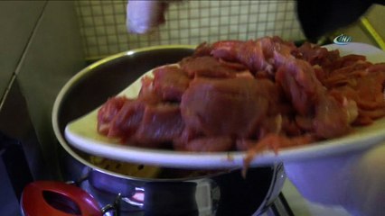 'En lezzetli bayram kavurması kendi yağında yapılır'