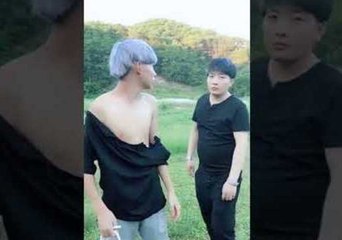 This Man Has No Patience for His Friend's Magic Trick