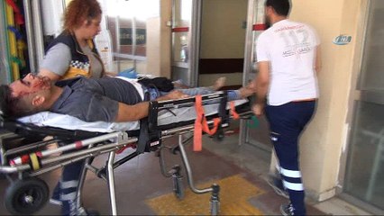 Acemi kasaplar birbirini bıçakladı: 2 yaralı