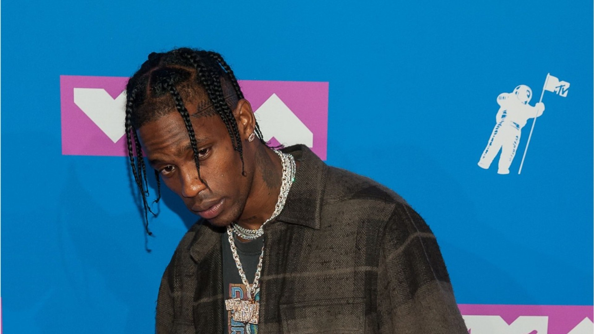 Travis Scott Joined By James Blake At VMA's