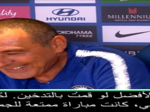 لقطة: كرة قدم: لكان من الأفضل لو قمتُ بالتدخين على الحدّ الجانبي للملعب- ساري