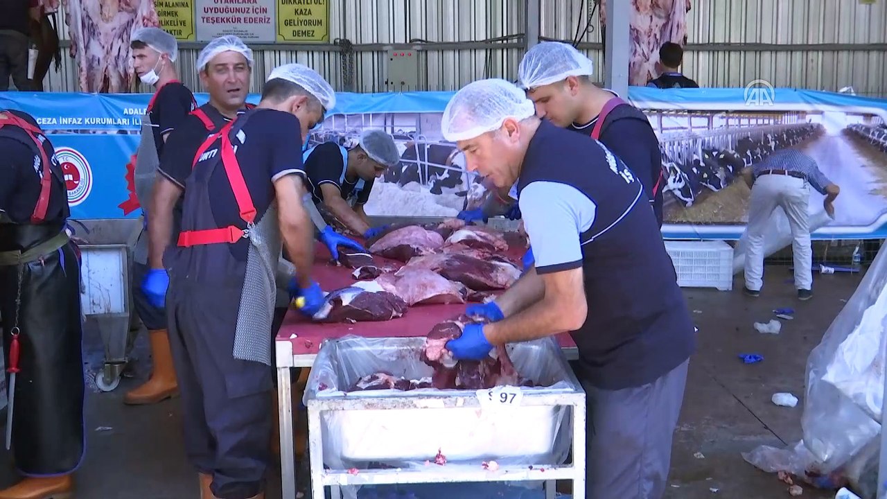 Ankara Açık Ceza İnfaz Kurumunda kurban kesimi