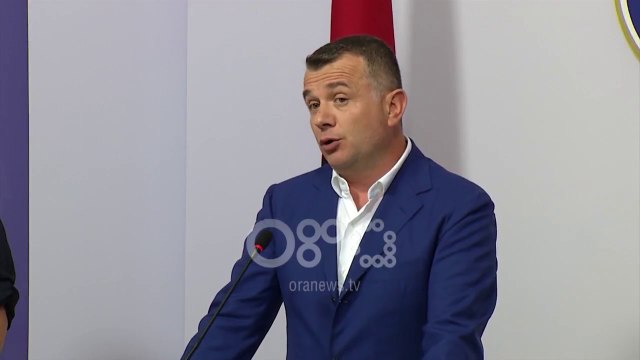 Ora News - Kuvendi nis punimet me 3 shtator, Balla apelon opozitën: Të votojmë Magjistraturën