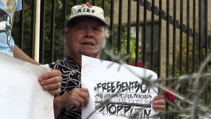 Kiev : manifestation pro-Sentsov devant l'ambassade de Russie