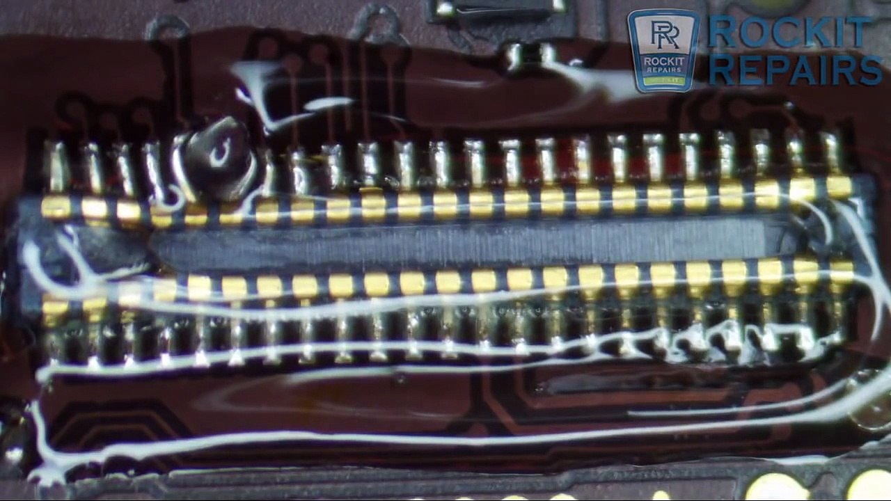 Remove and Replace a iPhone FPC Digitizer LCD Liquid Crystal Display Connector