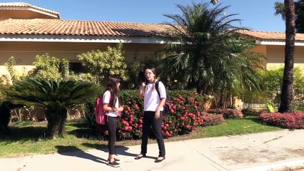 A MENINA COM SUPER PODERES #1 - O PRESENTE DO HOMEM INVISÍVEL