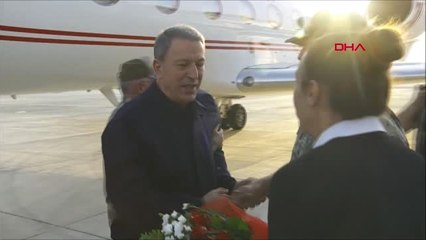 Ankara Bakan Akar, Aktütün Hudut Taburu'ndaki Askerlerle Bayramlaştı