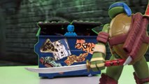 TMNT new Stop Motion Leonardo VS Stikbot Special!
