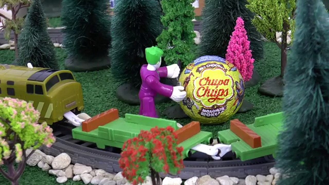 Superhero Batman Supervillain Hunt with Thomas and Friends Toys Ninja Turtles Kinder Surpr