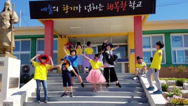 [좋은뉴스] 폐교 위기 학교를 살린 '춤바람' / YTN