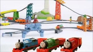 TrackMaster Motorized Railway | Toys | Thomas & Friends