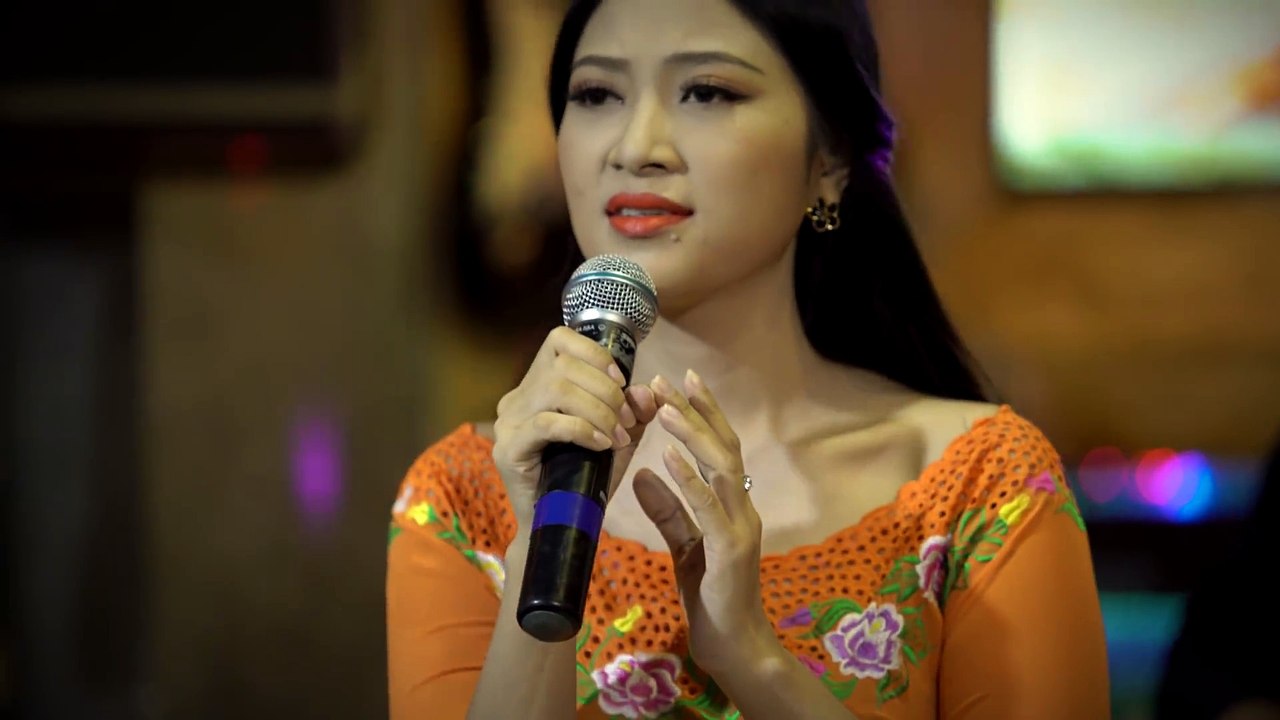MƯA ĐÊM NGOẠI Ô - Tiếng hát : HOÀNG KIM YẾN