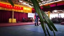 【Video】Chinese doctors and soldiers from the PLA Navy’s hospital ship Peace Ark visited a local high school in Tongatapu on Aug 15. The Peace Ark embarked on it