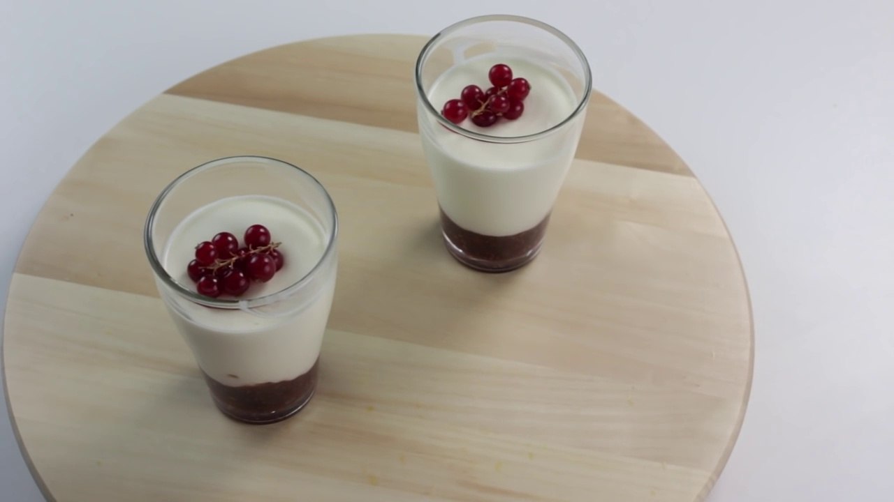 Como fazer mousse de iogurte