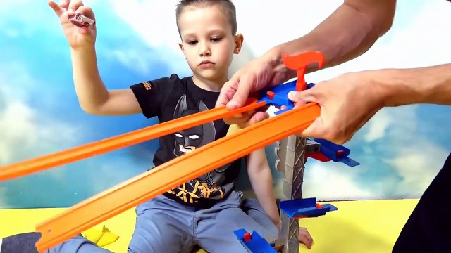 ХотВилс соединяем 2 новых трека в 9 метров дорог Hot Wheels мертвая петля и мног