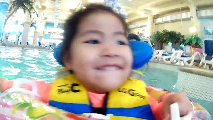 더우시죠? 서은이의 웅진 플레이 도시에서 물놀이 구경하세요^^ 콩순이 튜브 자두야 놀자 고래 대형 미끄럼틀 Giant Water Rainbow Slide