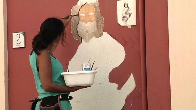 Treglio: Ein italienisches Dorf wird bunt bemalt