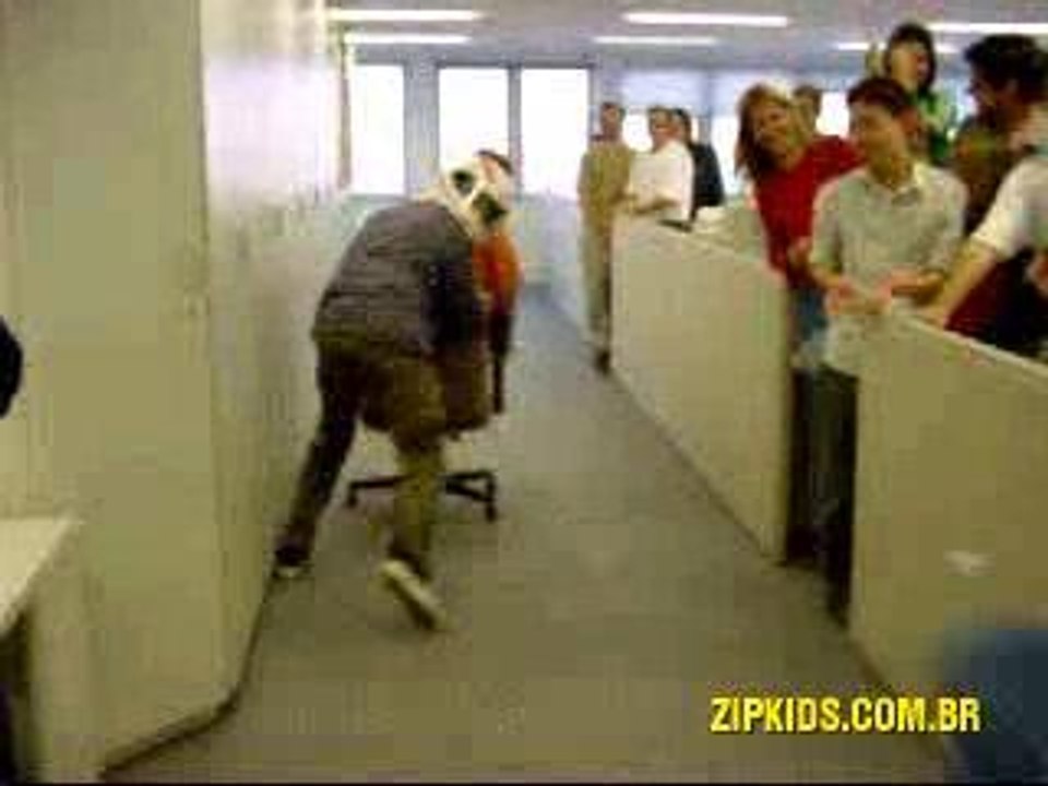 Quand le chef est absent (1/4)