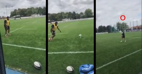 Admirez le coup de pied du pilier du Racing 92 Ben Tameifuna