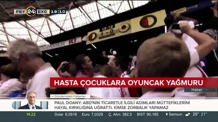 Hasta çocuklara oyuncak yağmuru