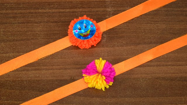 Raksha Bandhan: Handmade Rakhi Tutorial | बच्चों के लिए घर पर ऐसे बनाये Pom Pom राखी | Boldsky