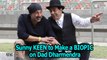 Sunny Deol KEEN to Make a BIOPIC on Dad Dharmendra