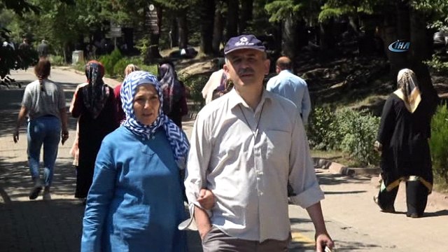 Bayram tatilini Gölcük Tabiat Parkı’nda değerlendirdiler