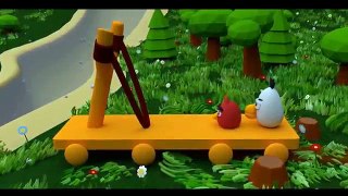 PIG STEALS EGGS FROM ANGRY BIRD AND THEY FIGHT(NEW new)