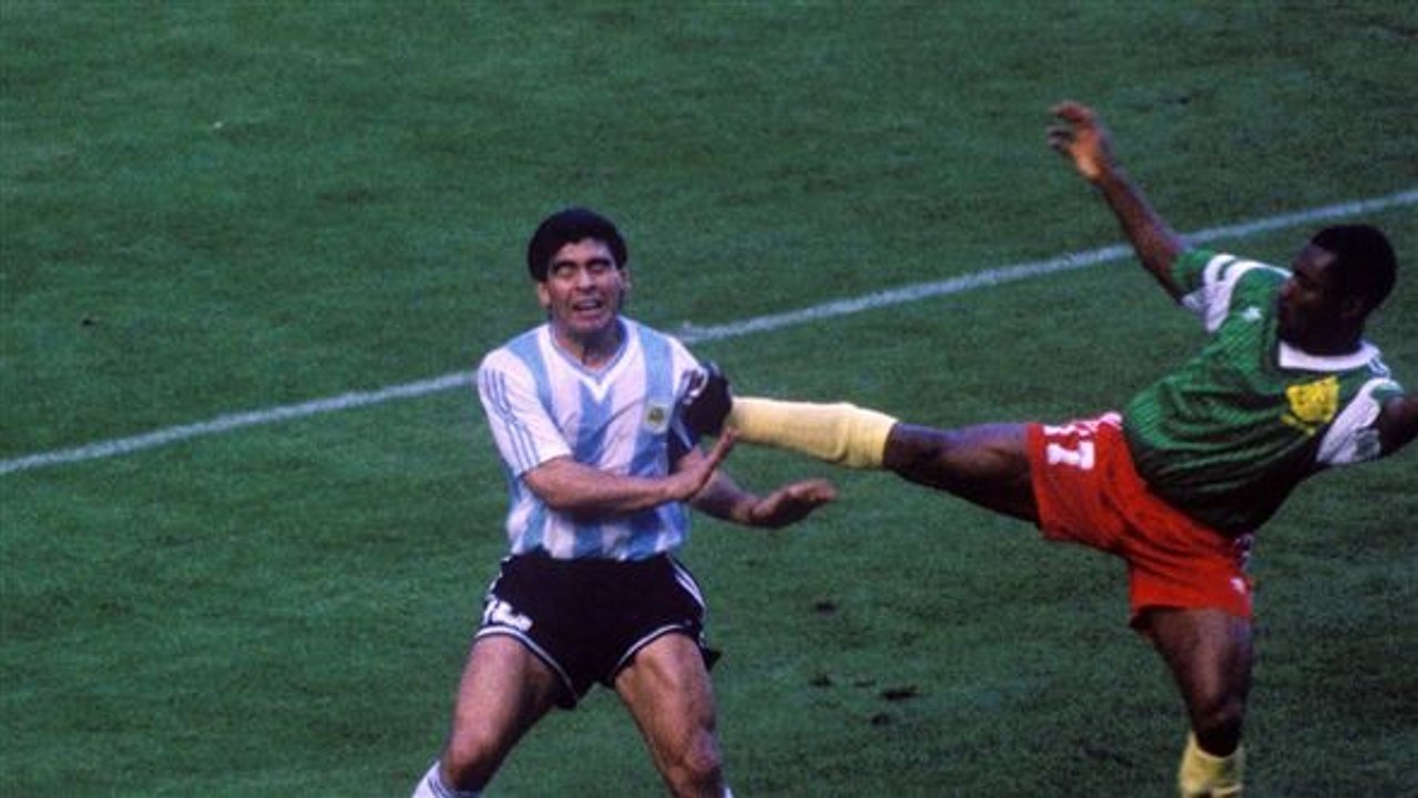 Das waren die bösesten fouls bei den fußball-weltmeisterschaften