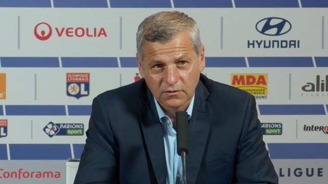 OL - Genesio : Denayer est dans le groupe pour vendredi