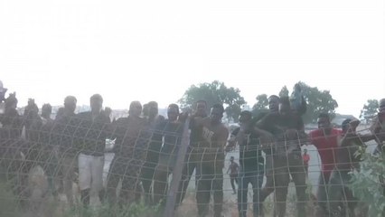 Ceuta: nuovo assalto di migranti alla barriera
