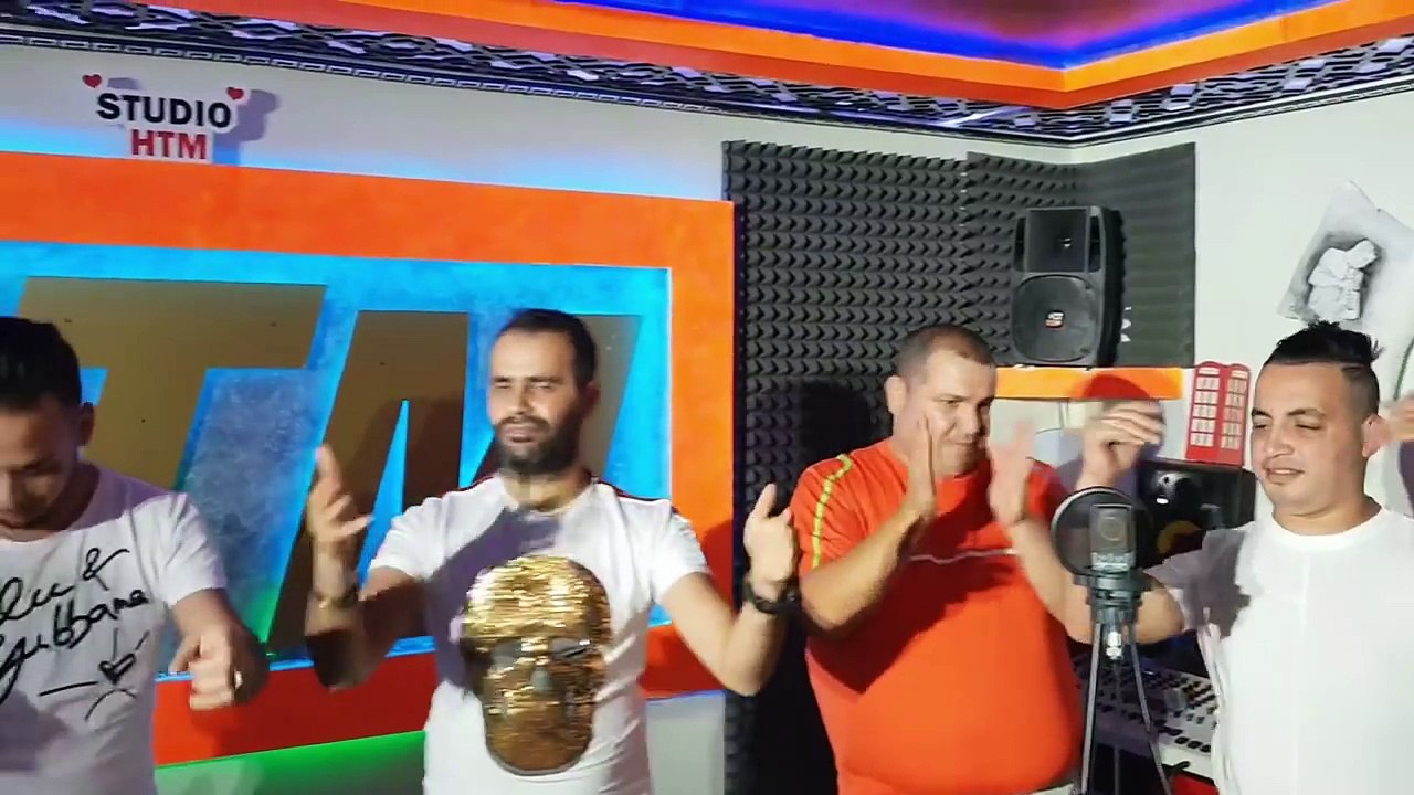 عودة نجوم سطيف الشاب بز و ياسين تيقر ( واي واي نكوي كية في ذراعي ) malik htm