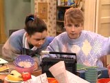Roseanne - S01 E08 Here's To Good Friends