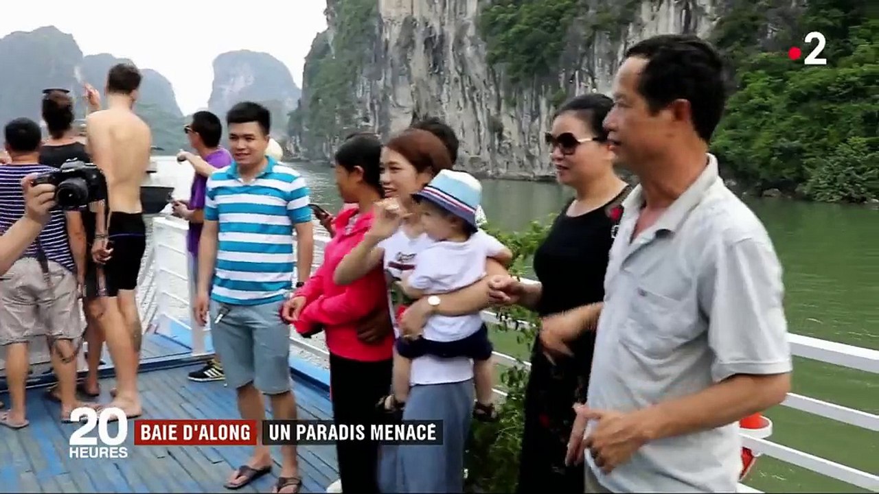 Voyage : la baie d'Along, un paradis menacé