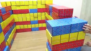 ジャンボ ブロックでお家づくり / Jumbo Cardboard Blocks : House Building