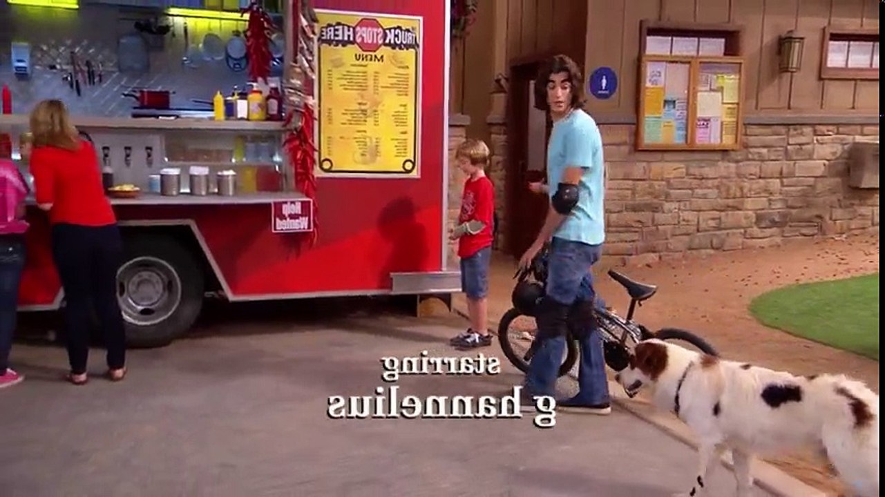Dog With a Blog S1 16 The Truck Stops Here   Dog With a Blog   720p