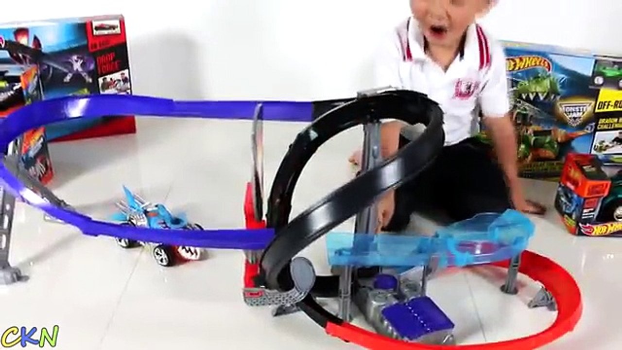 New Hot Wheels Lights And Sounds Toys Opening Drop Force Dragon Blast Challenge Playset Ck