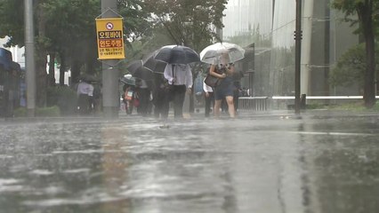 [날씨] 전국 태풍 영향권...밤사이 서해안 상륙 / YTN