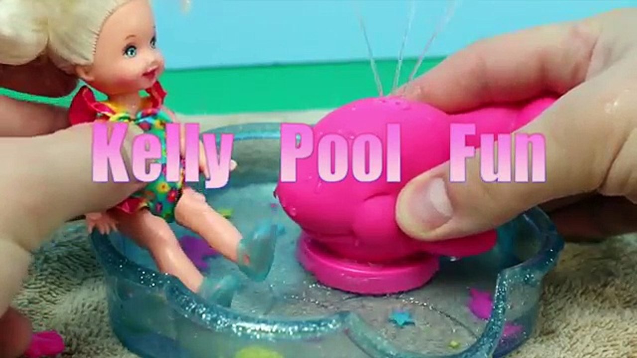 Frozen Elsa and Kids at Barbie Kelly Alex Doll Whale Pool Vintage 1990s Playset DisneyCarT