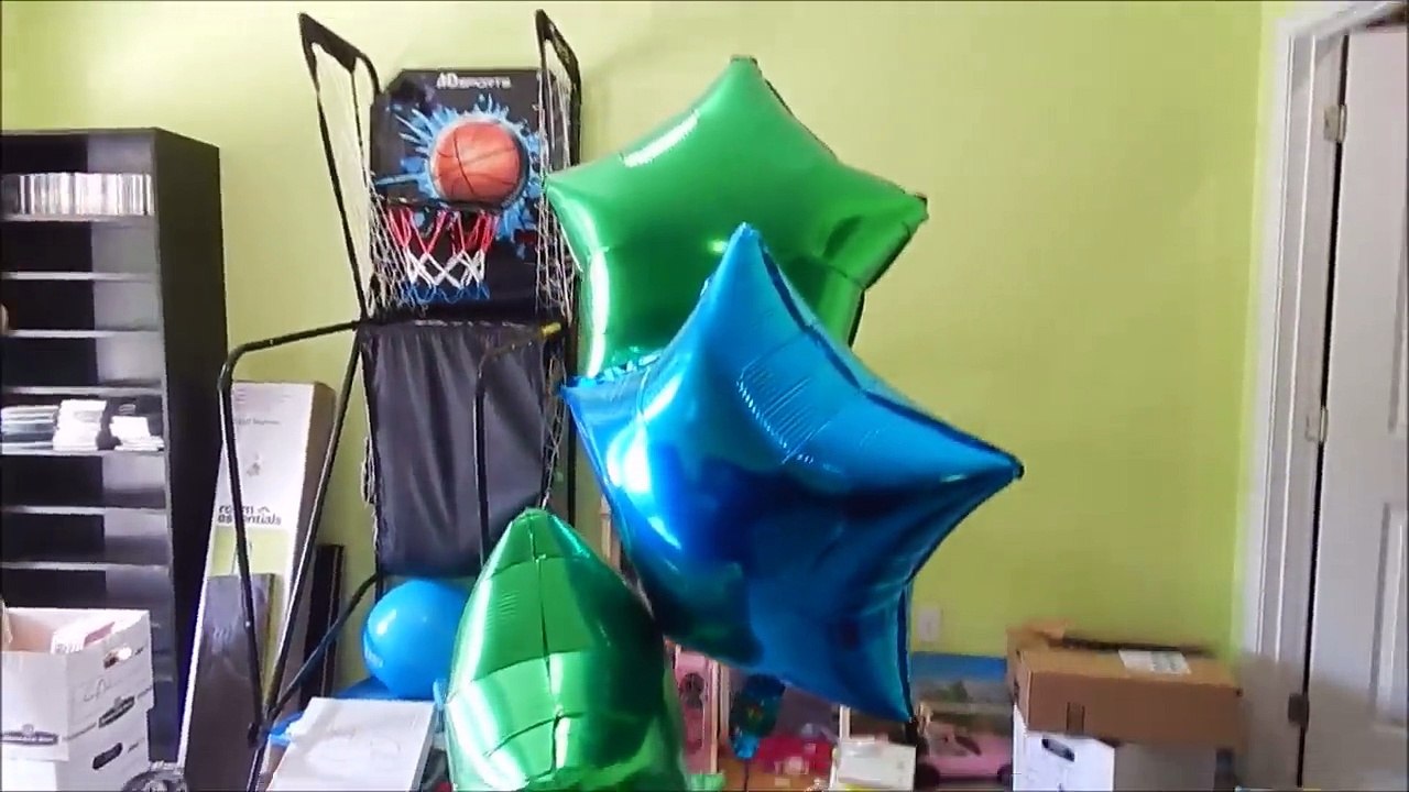 FNAF Birthday Party Awesome Decorations