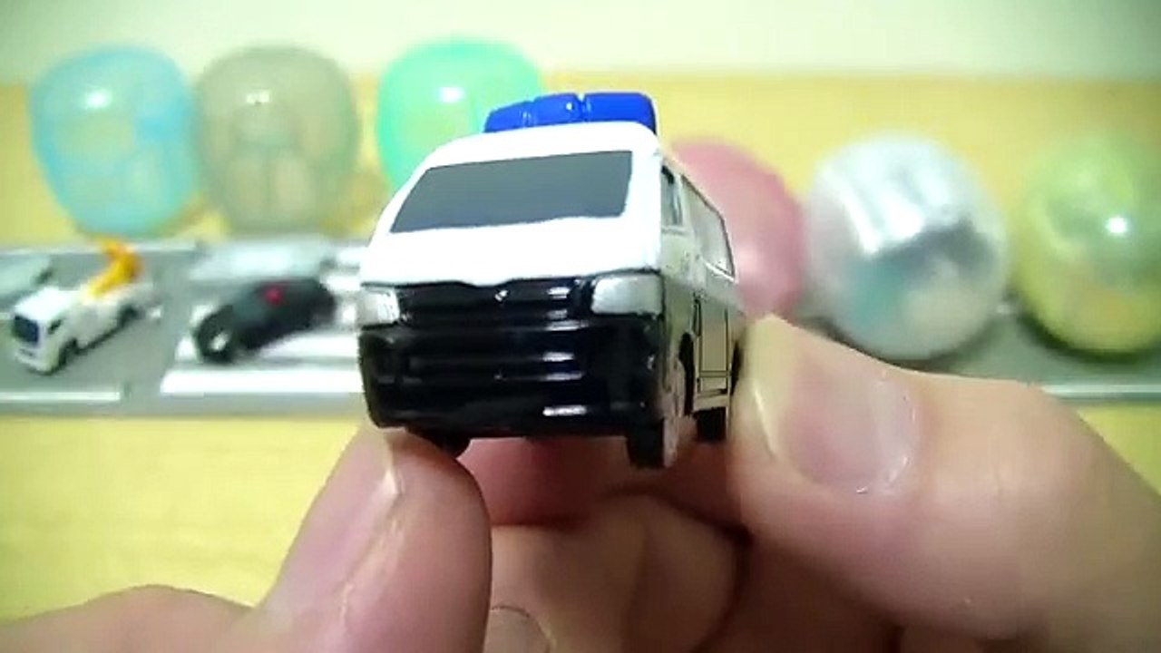 ポケットトミカ 車両基地編☆全６種類をコンプリートご紹介☆道路パーツもついてるよ♪ガシャポン Capsule Tomica TOY