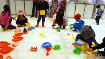 lala main salju playing Snow indor pondok indah mall 2