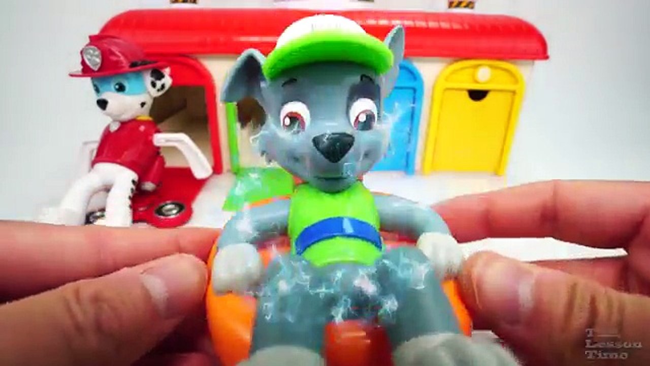 Learn Colors & Shapes with Wooden Blocks and Toy Vehicles