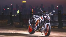 2017 KTM 1290 Super Duke R First Ride Review