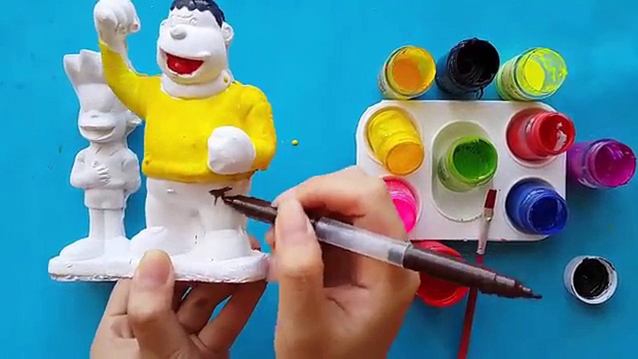 Tô Tượng XêKô và Chaien Trong Phim Hoạt Hình Doremon Mèo Máy Đến Từ Tương Lai