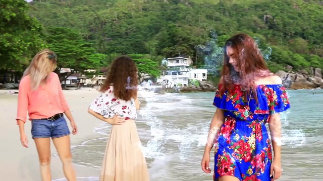 11 CHOSES ÉTRANGES À FAIRE QUAND TU T'ENNUIES BLAGUES À MOURIR DE RIRE | Troom Troom FR