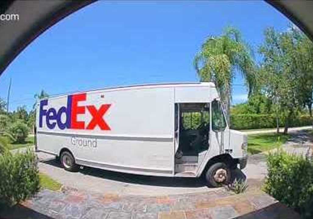 Florida Man Shares Footage of FedEx Worker Carelessly Throwing Boxes Into Driveway