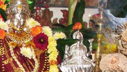 ವರಮಹಾಲಕ್ಷ್ಮಿ ಪೂಜಾ ವಿಧಾನ | ಲಕ್ಷ್ಮಿ ದೇವಿಯನ್ನ ಒಲಿಸಿಕೊಳ್ಳುವುದು ಹೇಗೆ? | Oneindia Kannada
