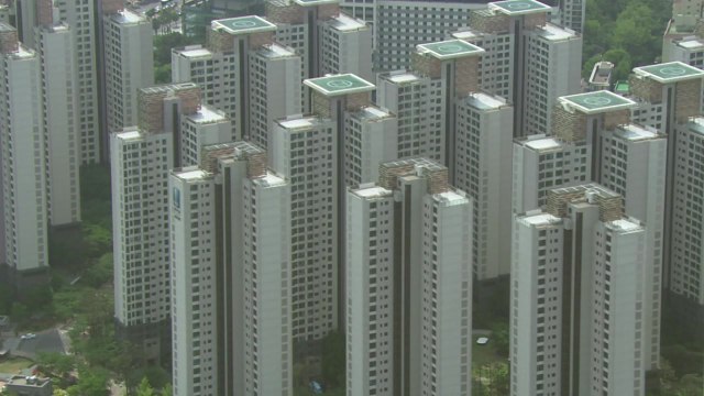 정부 서울 부동산 과열...투기지역 등 추가지정 검토 / YTN